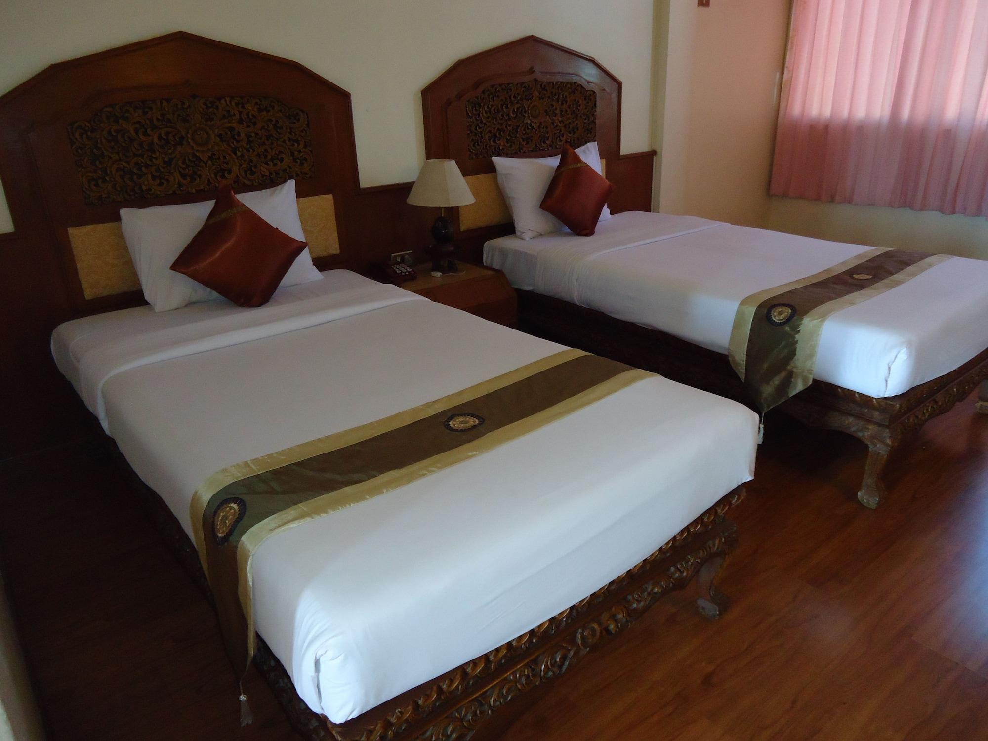 Top North Hotel Чиангмай Экстерьер фото