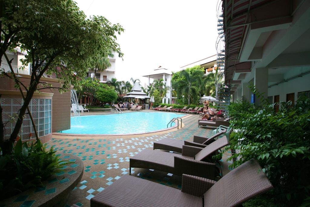 Top North Hotel Чиангмай Экстерьер фото