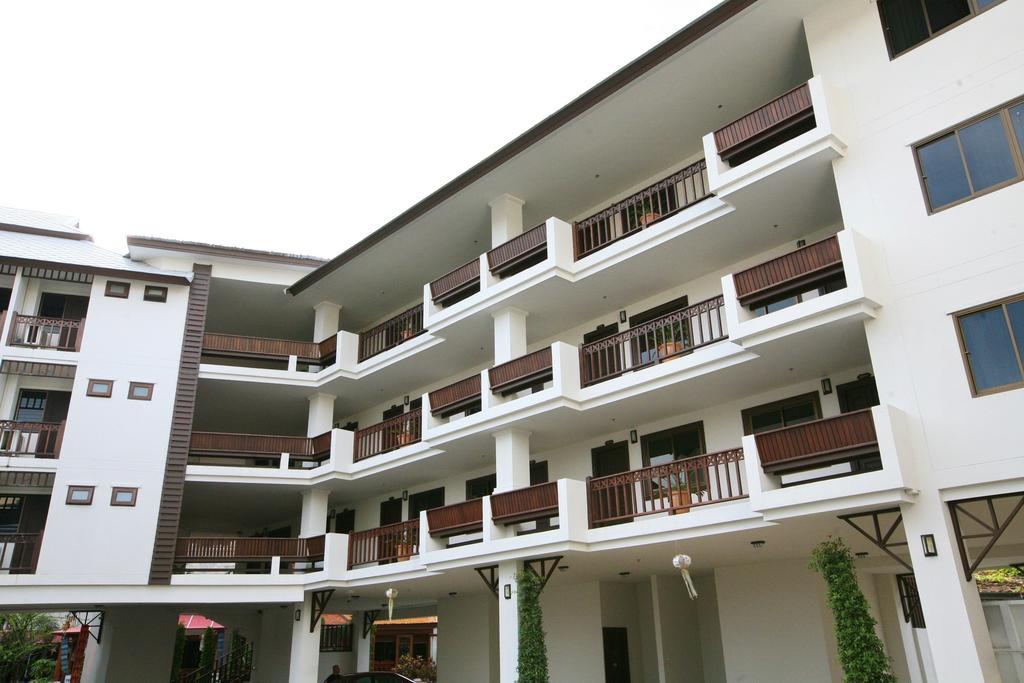 Top North Hotel Чиангмай Экстерьер фото