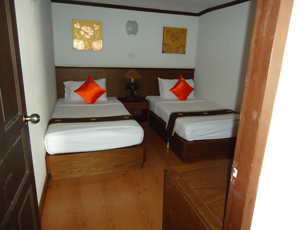 Top North Hotel Чиангмай Экстерьер фото